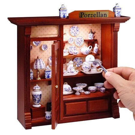 Porcelain store